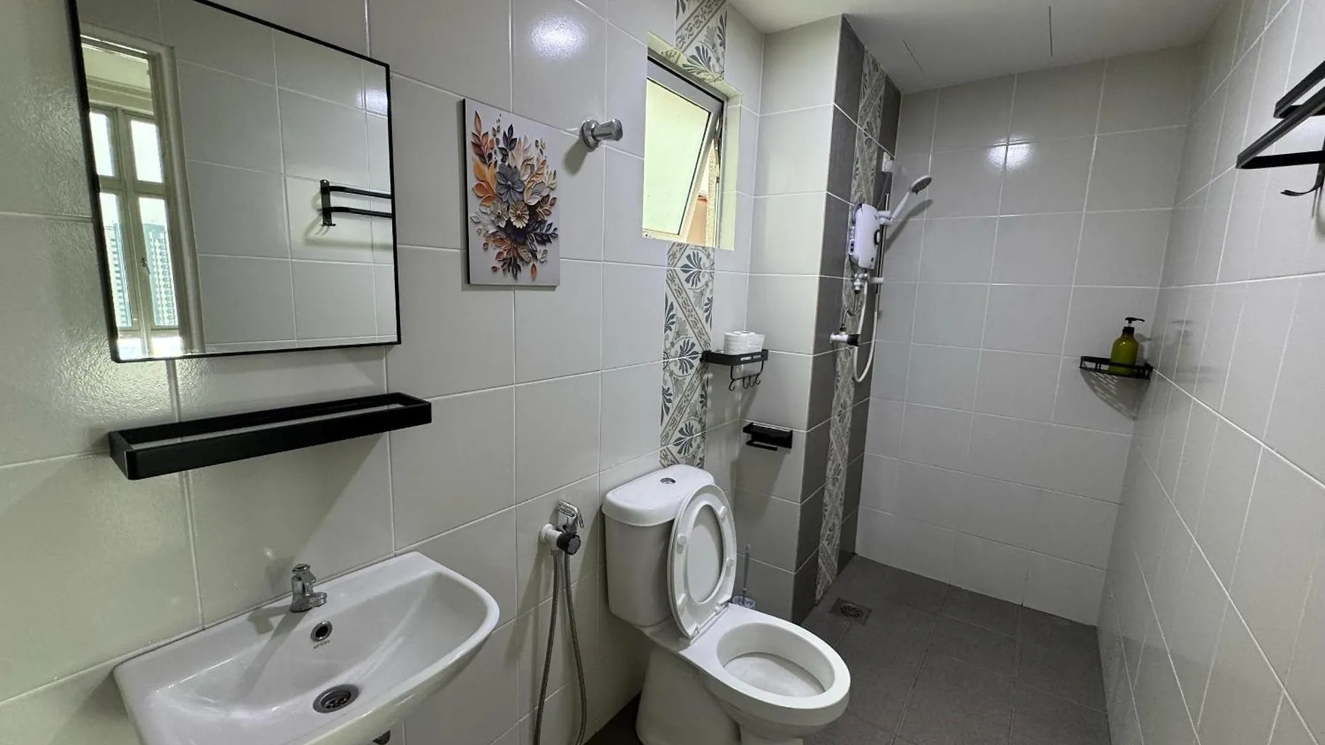 Ipoh Anderson Residence Tatami Smart Tv 5G Wifi Aa2 דירה